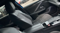 Vauxhall Astra 115kW Ultimate 54kWh 5dr Auto Electric Hatchback